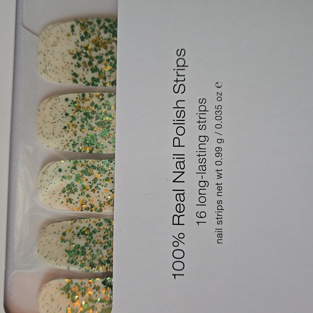 New Color Street Total Celt-Down Nail Strips CS#59 - Picture 3 of 4
